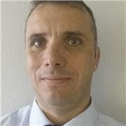 Professeur/ intervenant en marketing digital Je vous accompagne dans vos projets et votre réussite